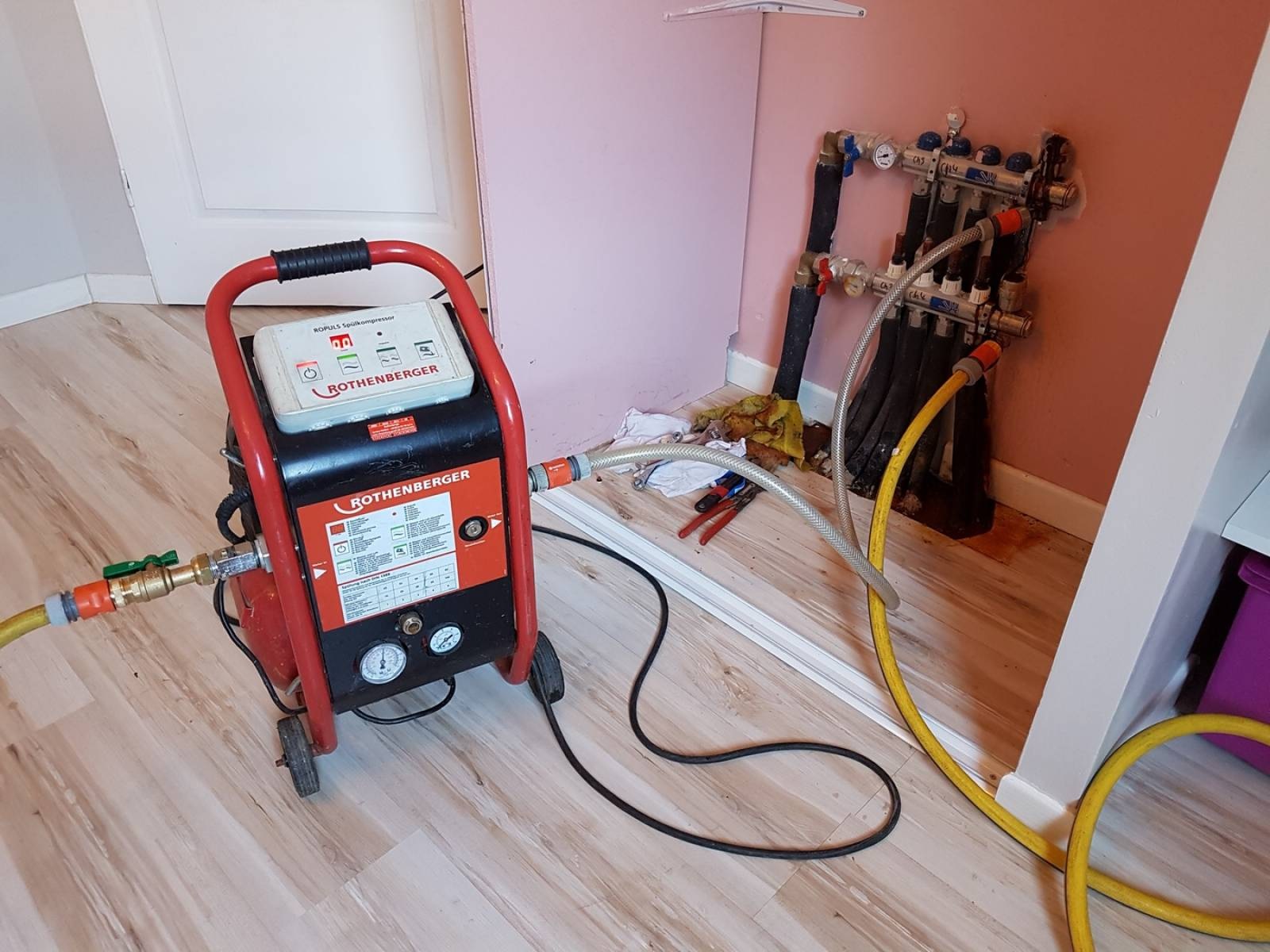 Eskihisar Vaillant Hermetik Şofben Kombi Bakımı